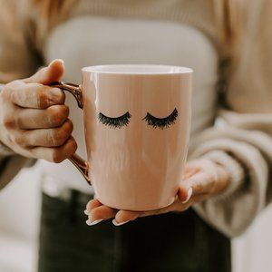 🆕 PINK EYELASHES GOLD COFFEE MUG